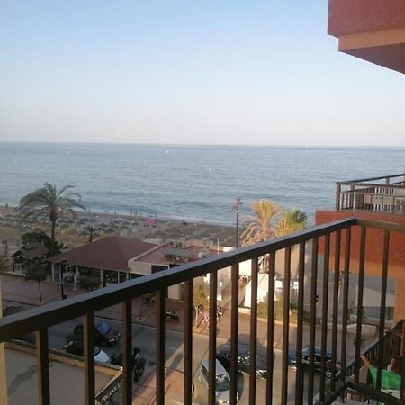 Lovely Apartment In Front Of The Beach. Fuengirola Eksteriør billede